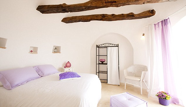 Beautiful spacious room with double bed and exposed beams
